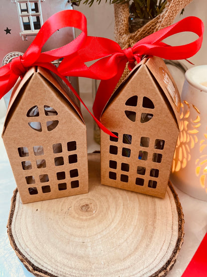 Gingerbread Houses With Christmas Tree Wax Melts