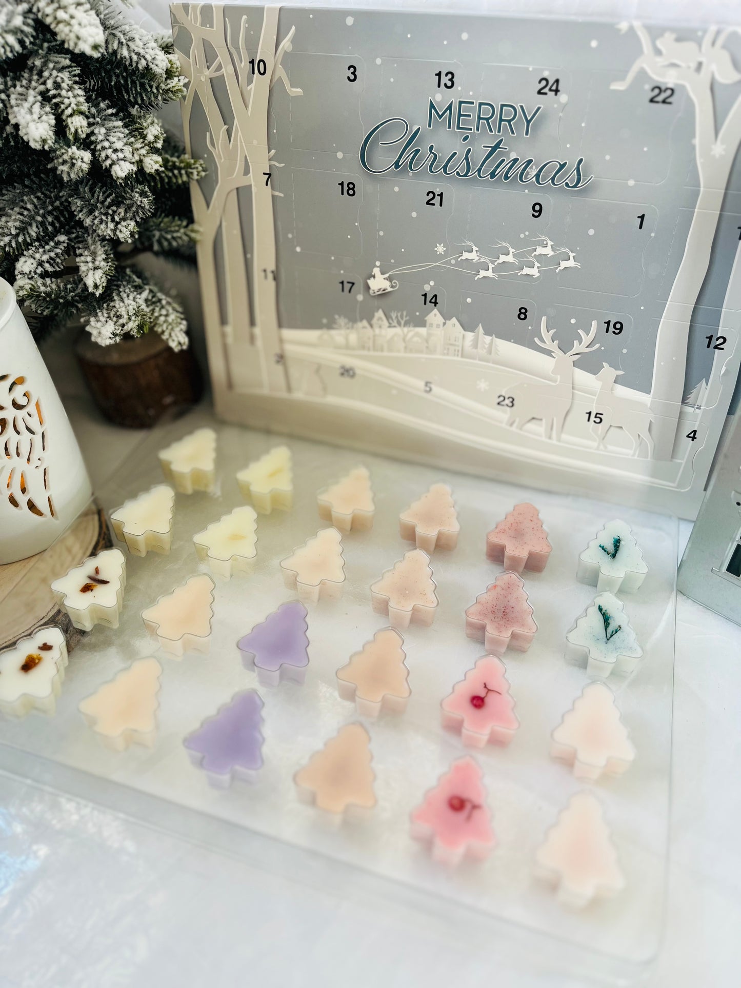 White / Grey Christmas Advent Calendar..